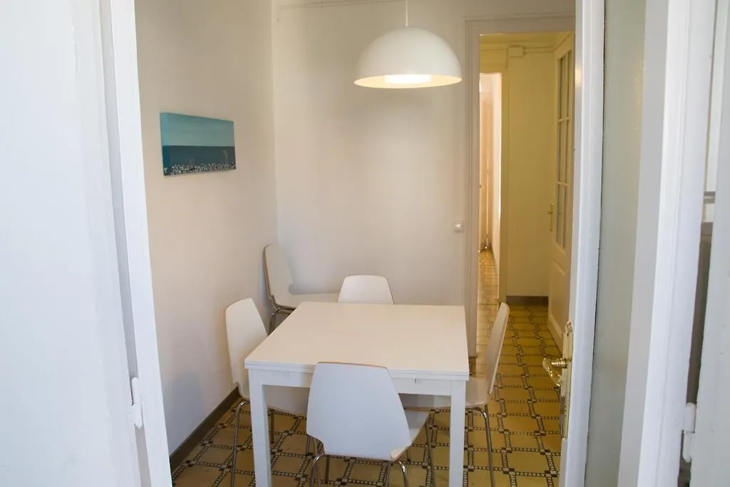 Barnapartments Basic Gracia Barselona 0*,  İspanya