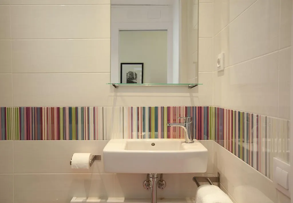 Barnapartments Basic Gracia Barcelona 0*,