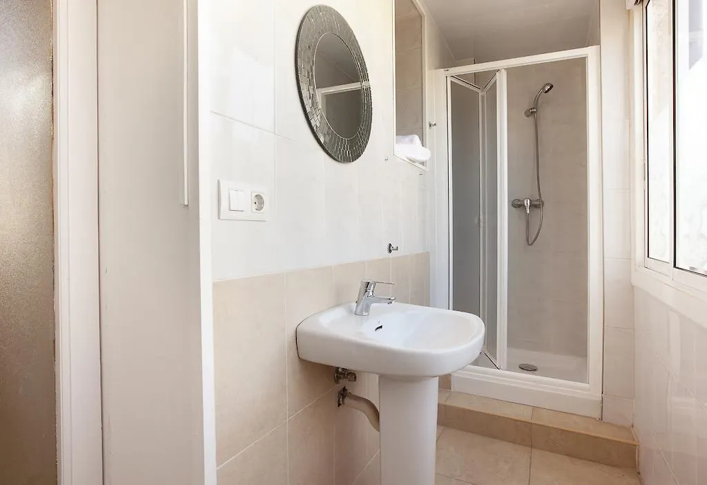 Lägenhet Barnapartments Basic Gracia Barcelona Spanien